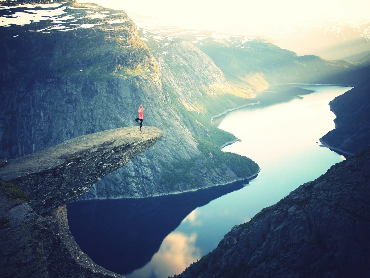 How diet change and Yoga can help with stress&nbsp;management